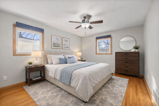 7720 Viewcrest Lane, New Hope, MN 55427