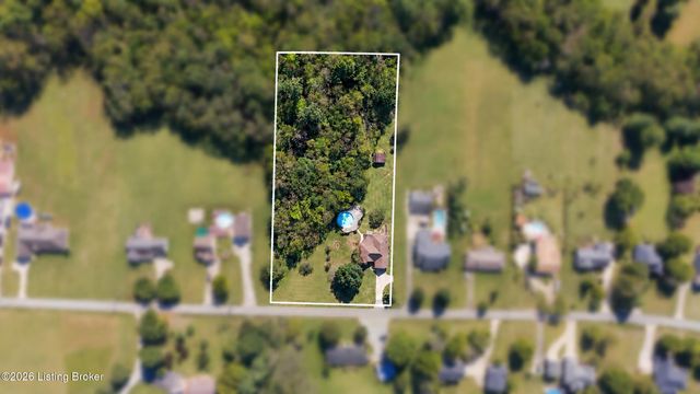 2225 Hochstrasser Rd, Fisherville, KY 40023