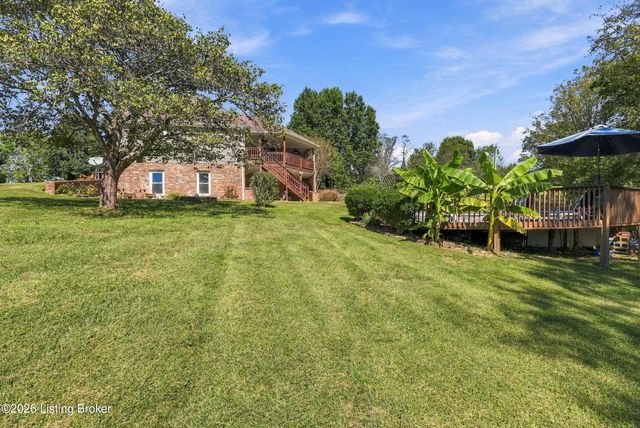 2225 Hochstrasser Rd, Fisherville, KY 40023