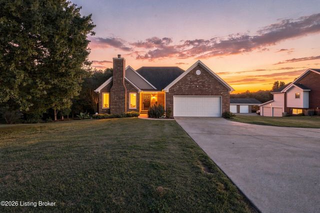 2225 Hochstrasser Rd, Fisherville, KY 40023