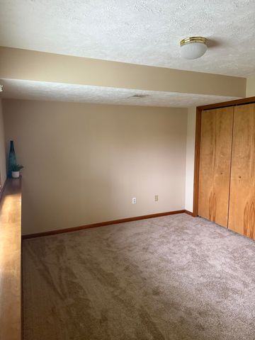 2941 Parkside Drive 88, Jenison, MI 49428