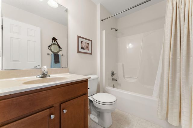 10877 Mathias Drive, St. John, IN 46373