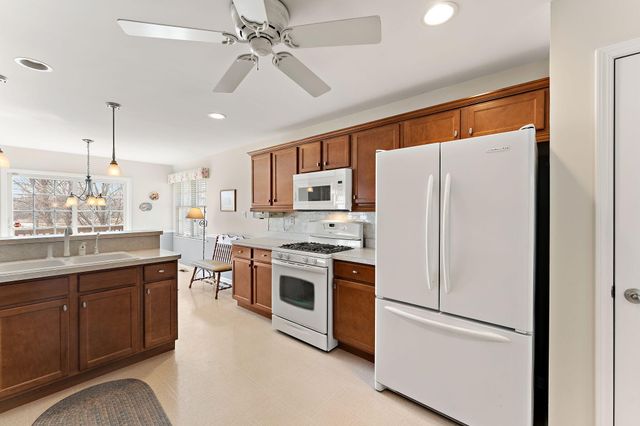 10877 Mathias Drive, St. John, IN 46373