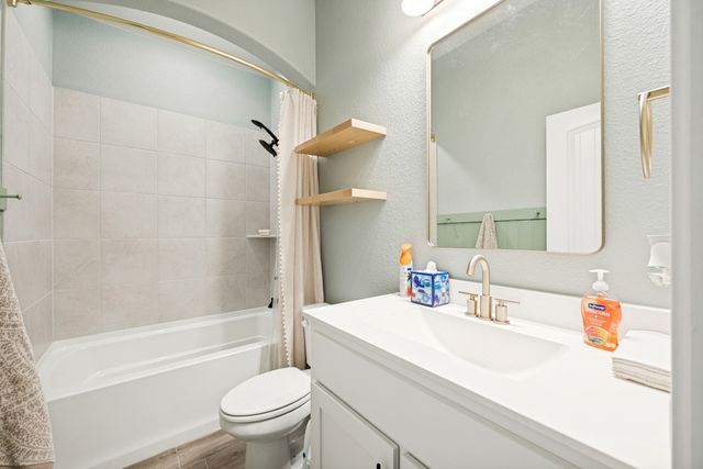 1620 Glade Meadows Drive, Burleson, TX 76058