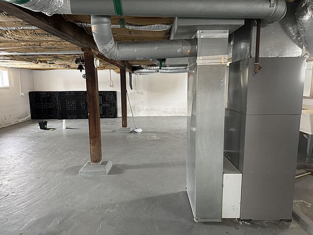 105 E Allen Street, Kentland, IN 47951