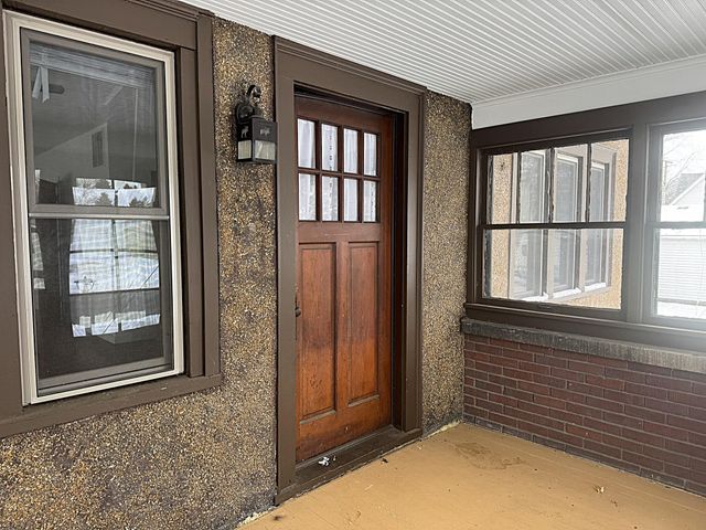 105 E Allen Street, Kentland, IN 47951