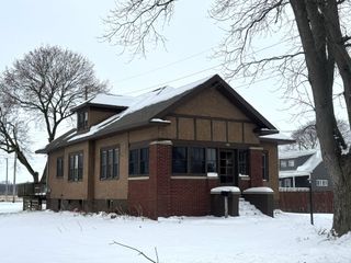 105 E Allen Street, Kentland, IN 47951