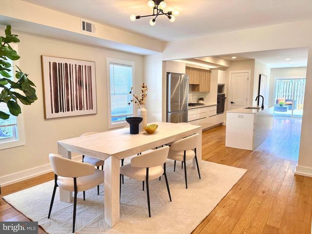 310 S ALFRED ST, Alexandria, VA 22314