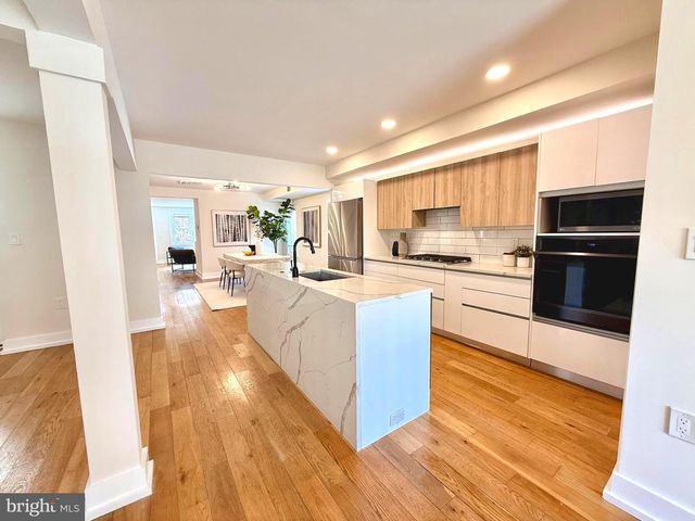 310 S ALFRED ST, Alexandria, VA 22314