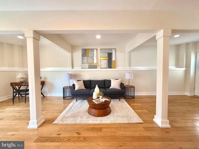 310 S ALFRED ST, Alexandria, VA 22314