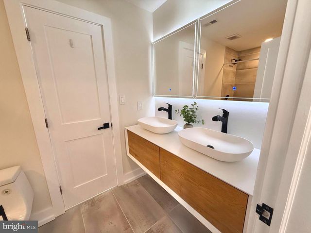 310 S ALFRED ST, Alexandria, VA 22314