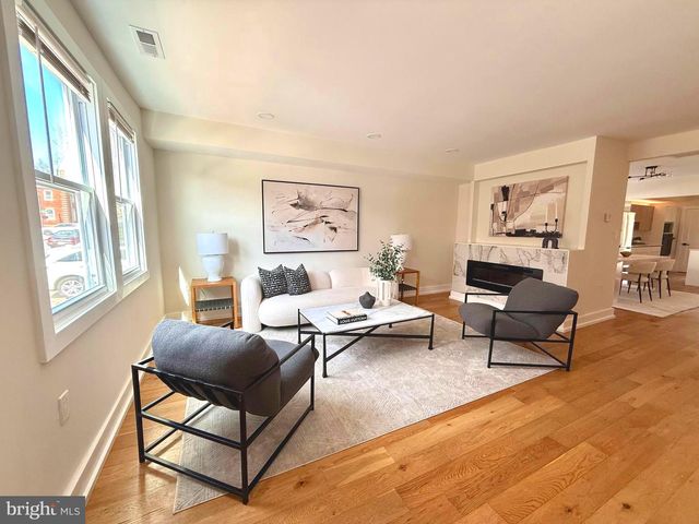 310 S ALFRED ST, Alexandria, VA 22314