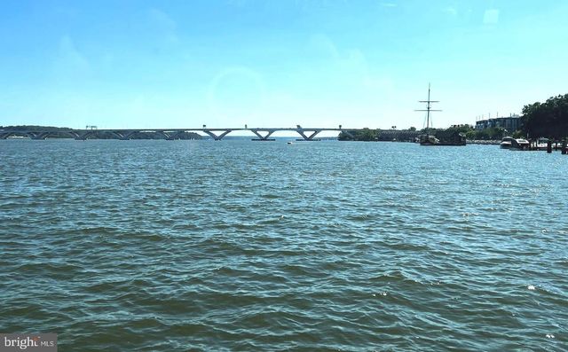 310 S ALFRED ST, Alexandria, VA 22314