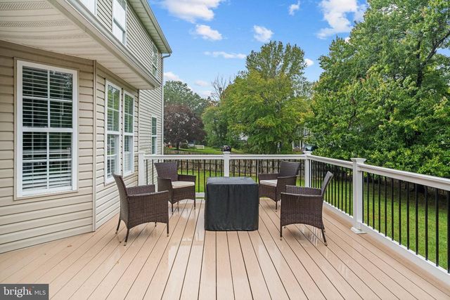 610 MONTROSE DR, Fredericksburg, VA 22407
