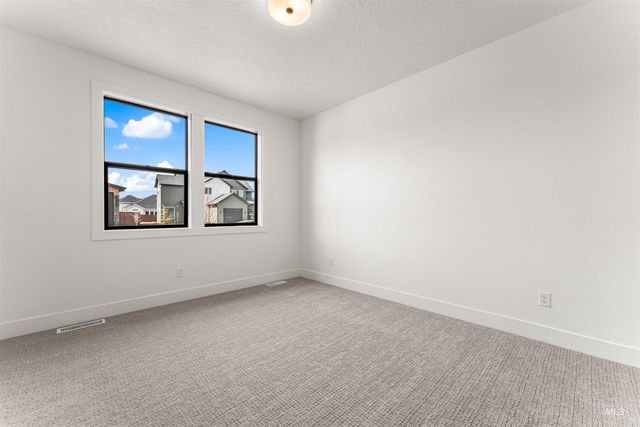 21812 Akira Ave., Star, ID 83669