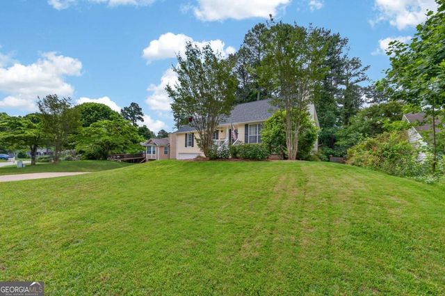 1269 Westover Trace NW, Acworth, GA 30102