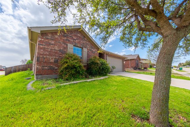 12301 Orloff Drive, Rhome, TX 76078