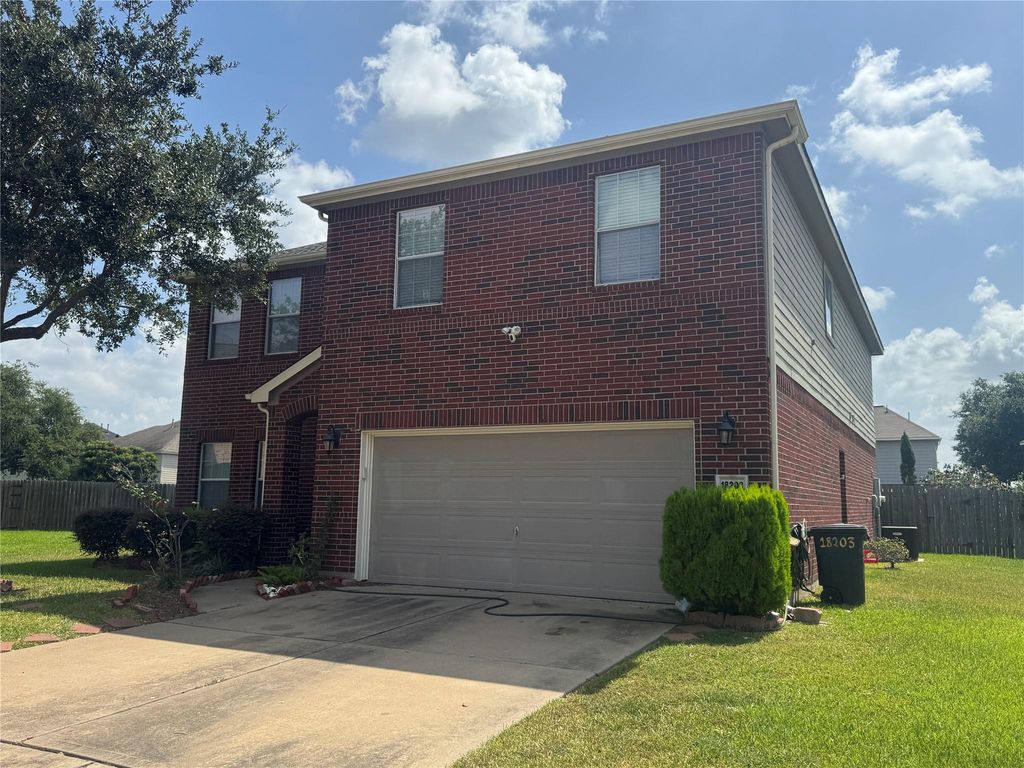 18203 Fairhope Oak Court, Houston, TX 77084
