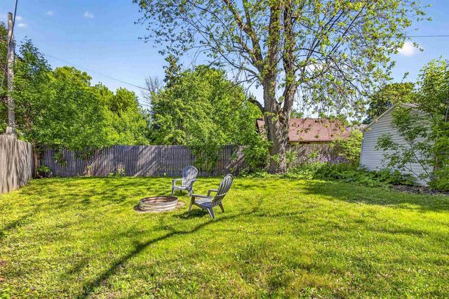 135 N STORY STREET, Appleton, WI 54915