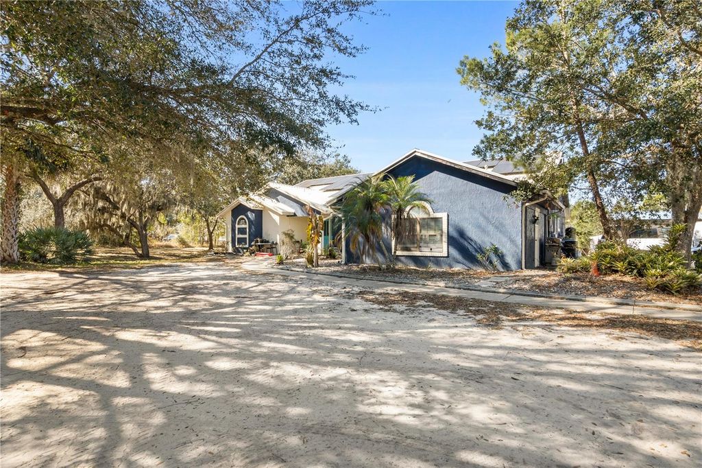 Image 2 of property listing at 1250 N CARPENTER ROAD, Titusville, FL 32796