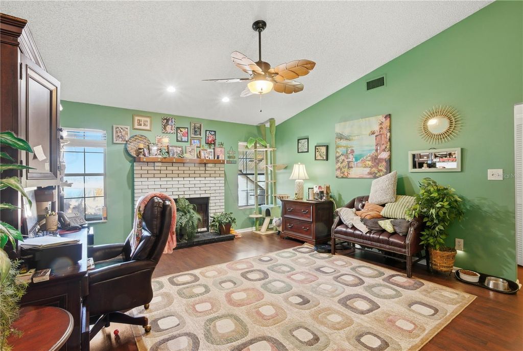 Image 13 of property listing at 1250 N CARPENTER ROAD, Titusville, FL 32796