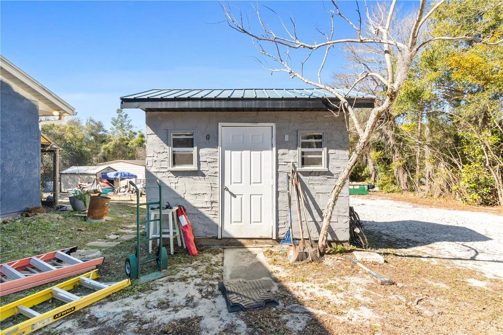 Image 36 of property listing at 1250 N CARPENTER ROAD, Titusville, FL 32796