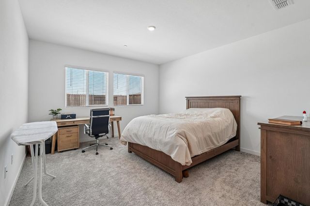 12675 Patagonian Way, Rancho Cordova, CA 95742