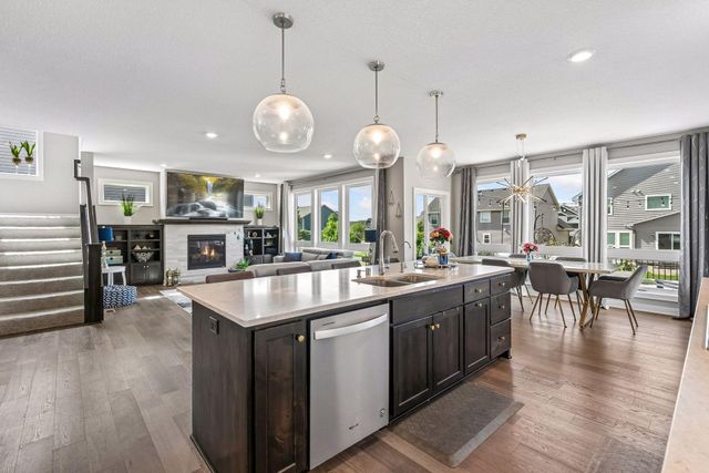 5346 Pine Island Road, Woodbury, MN 55129