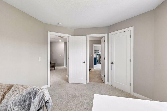 5346 Pine Island Road, Woodbury, MN 55129