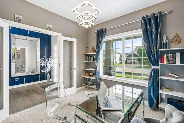 5346 Pine Island Road, Woodbury, MN 55129