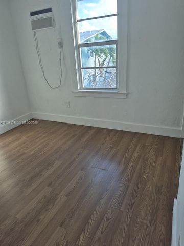 66 W 13th St 4, Hialeah, FL 33010