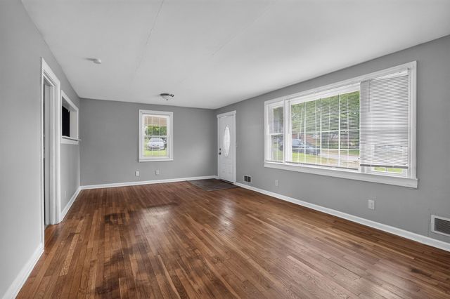 417 Crestview Drive, Spartanburg, SC 29306