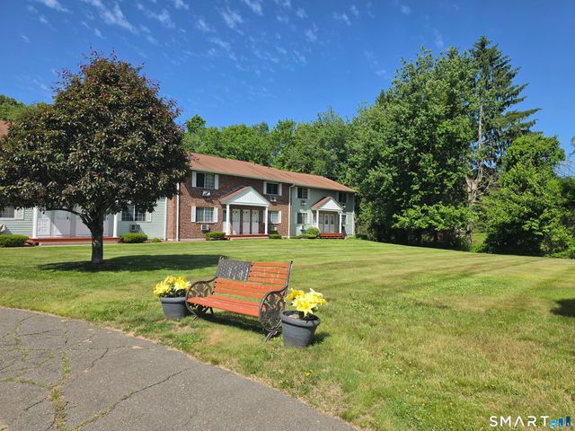 25 Lisa Court 11, Waterbury, CT 06704