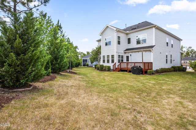 2016 Waterbush Cove Court, Cary, NC 27519