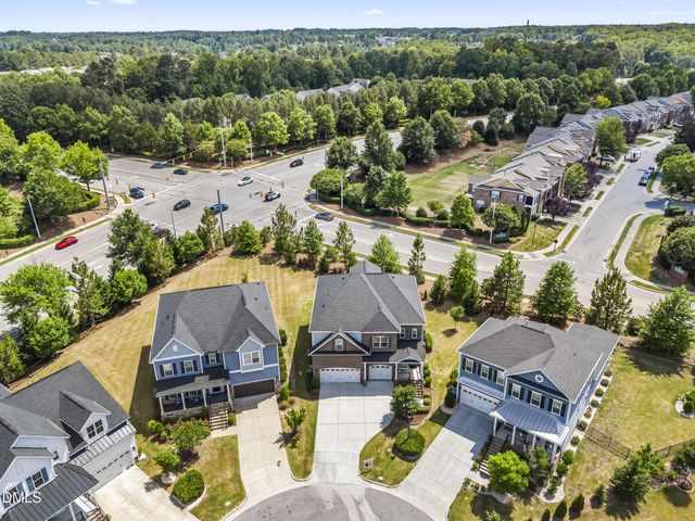 2016 Waterbush Cove Court, Cary, NC 27519