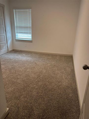 1715 Plantation Pl Place, Baytown, TX 77523