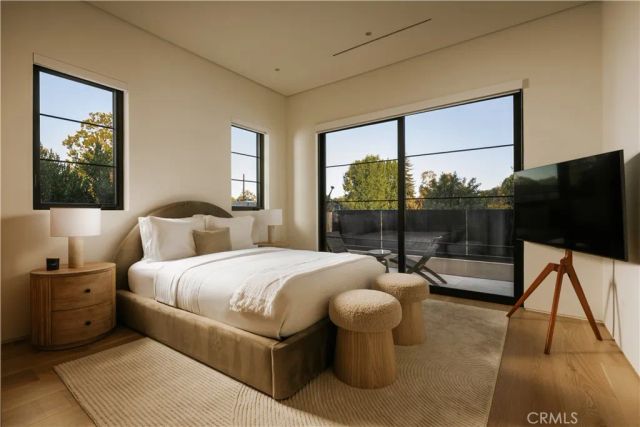 11937 Addison Street, Valley Village, CA 91607
