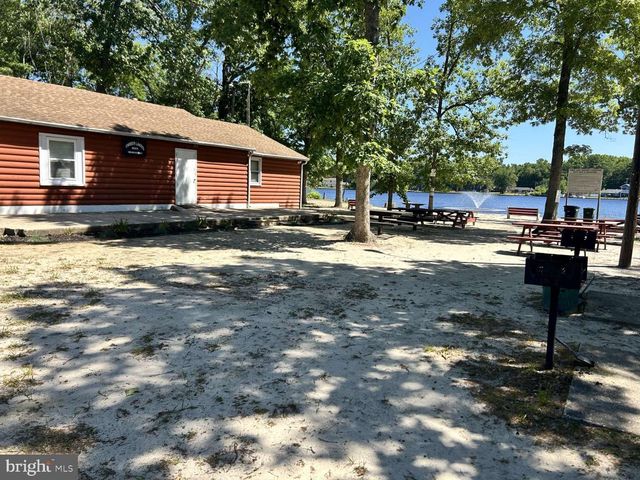 836 SPRUCE LN, Williamstown, NJ 08094