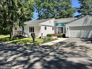 836 SPRUCE LN, Williamstown, NJ 08094