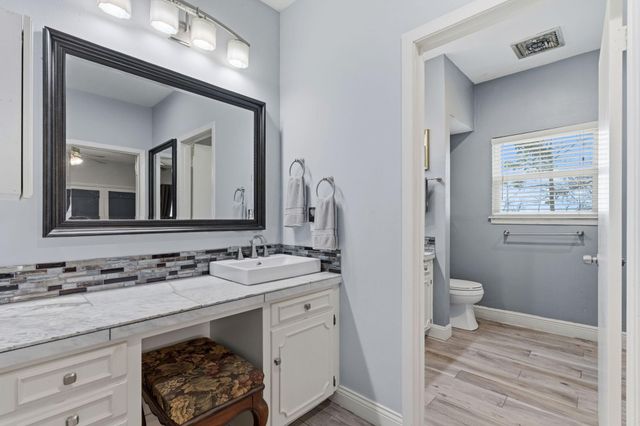 2935 W Fm 1462, Rosharon, TX 77583