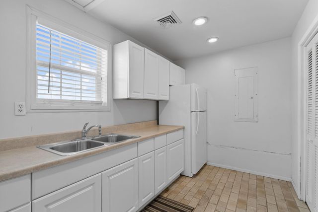 2935 W Fm 1462, Rosharon, TX 77583