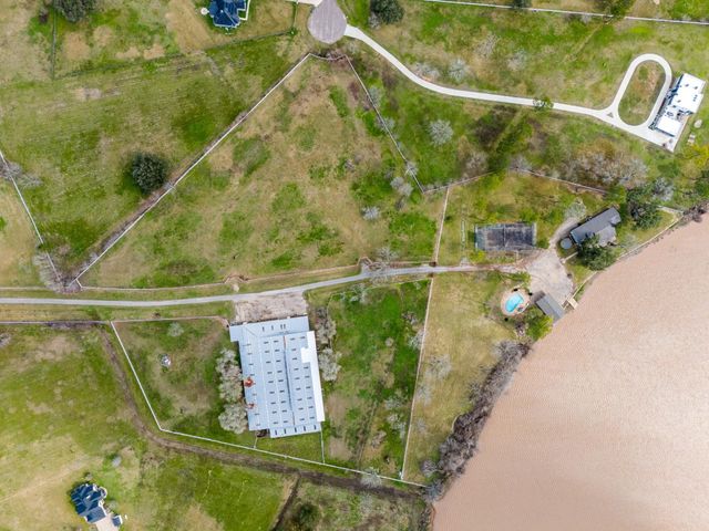 2935 W Fm 1462, Rosharon, TX 77583