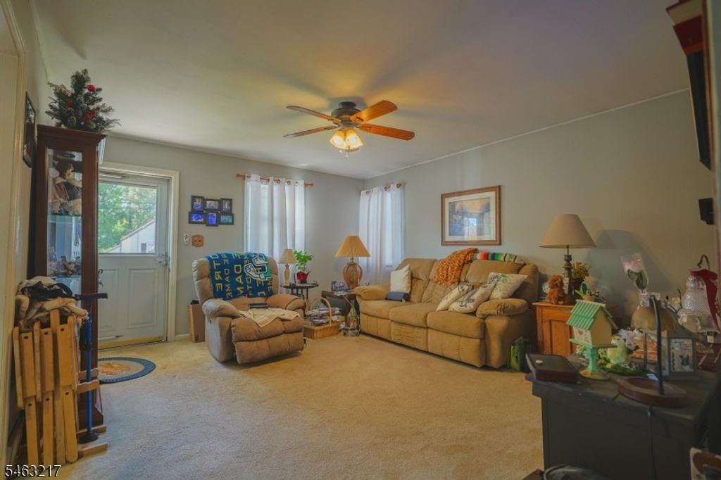 918 Seymour Ave, Linden City, NJ 07036 — photo 4