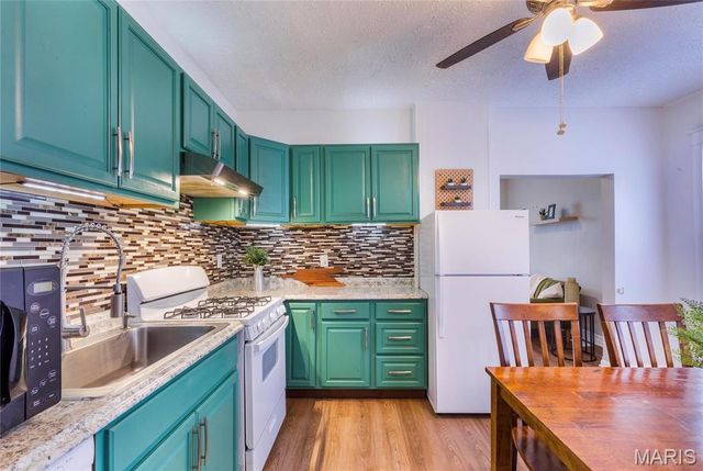 3848 Eiler, St Louis, MO 63116