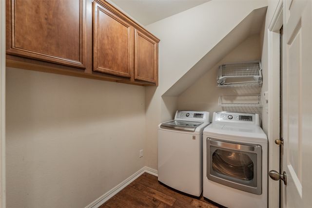 2728 Park Place, Burleson, TX 76028