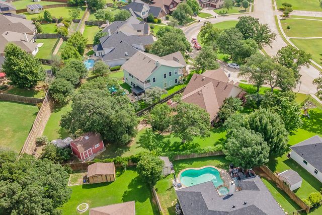 2728 Park Place, Burleson, TX 76028