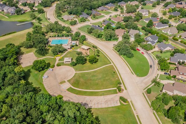 2728 Park Place, Burleson, TX 76028