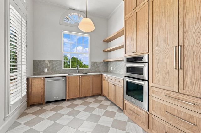 8295 Mountain View Road, Aubrey, TX 76227
