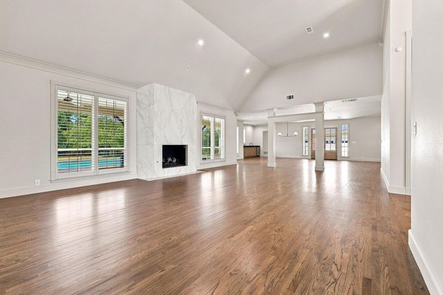 8295 Mountain View Road, Aubrey, TX 76227