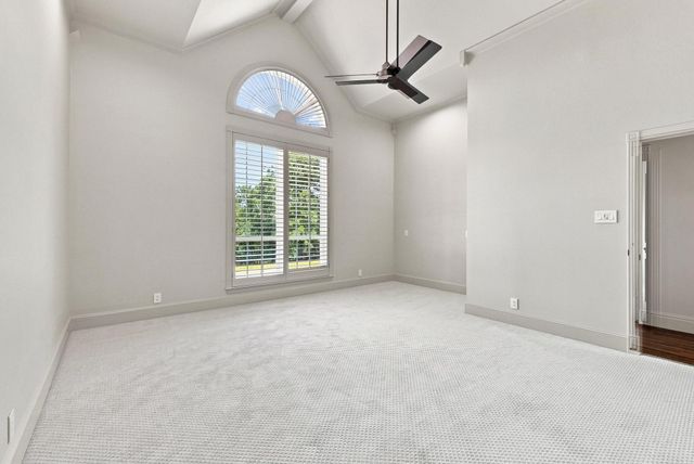 8295 Mountain View Road, Aubrey, TX 76227